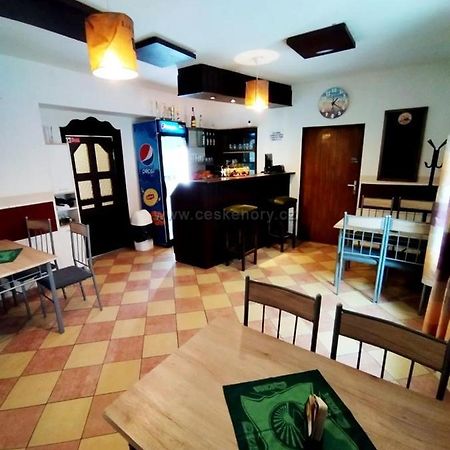 Penzion Nikol Sumperk Bagian luar foto