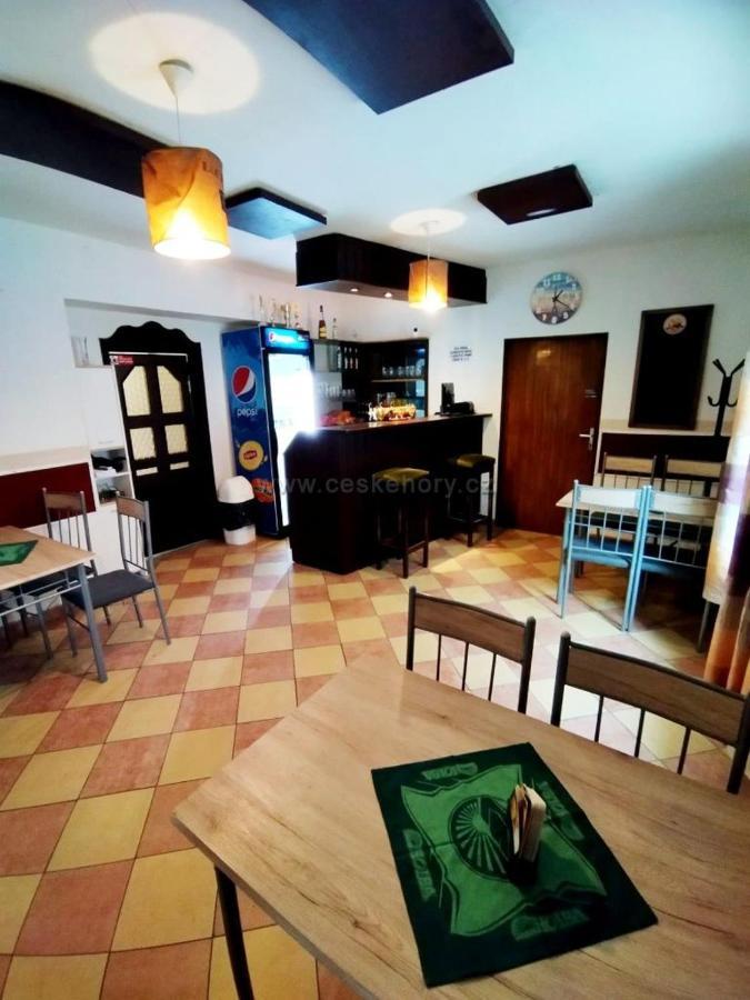 Penzion Nikol Sumperk Bagian luar foto